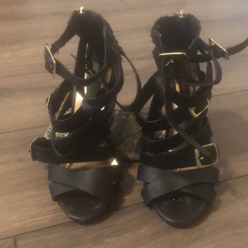 Size 8 Doll house Gladiator Sandals